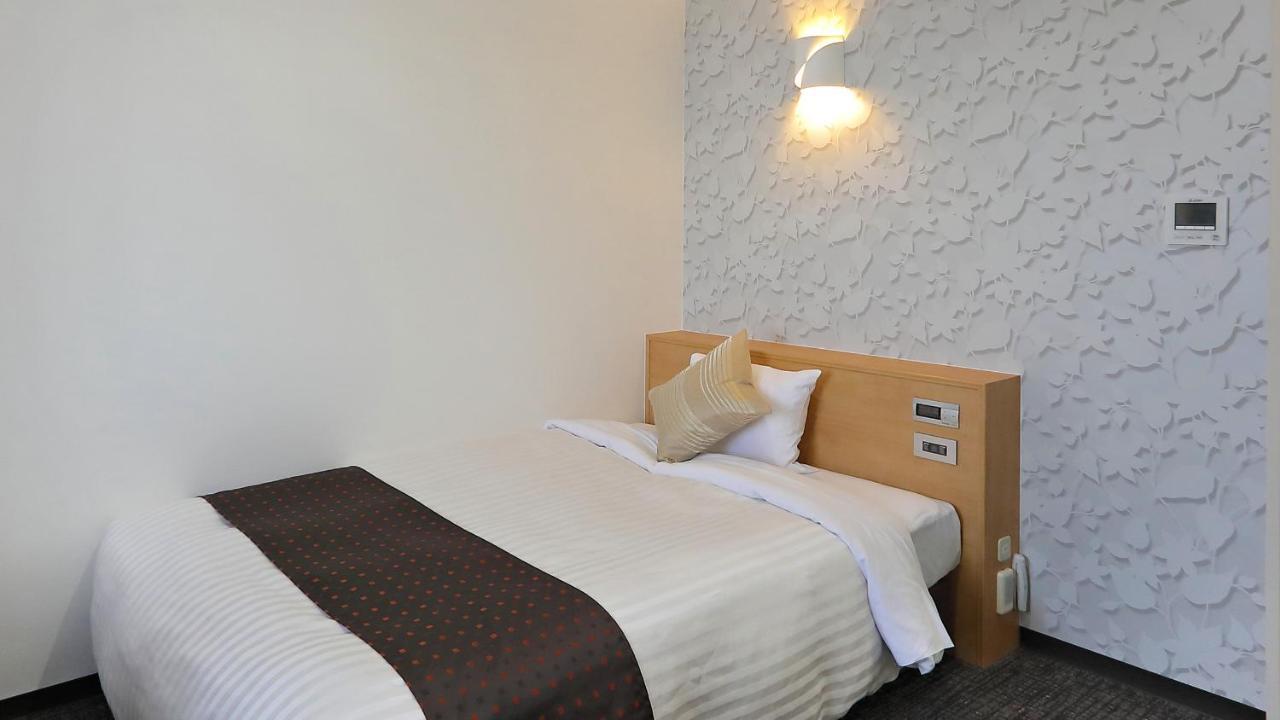 Hotel Annex Inn Shinhidaka Екстер'єр фото