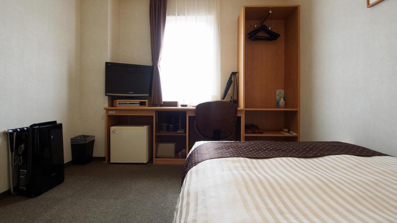Hotel Annex Inn Shinhidaka Екстер'єр фото