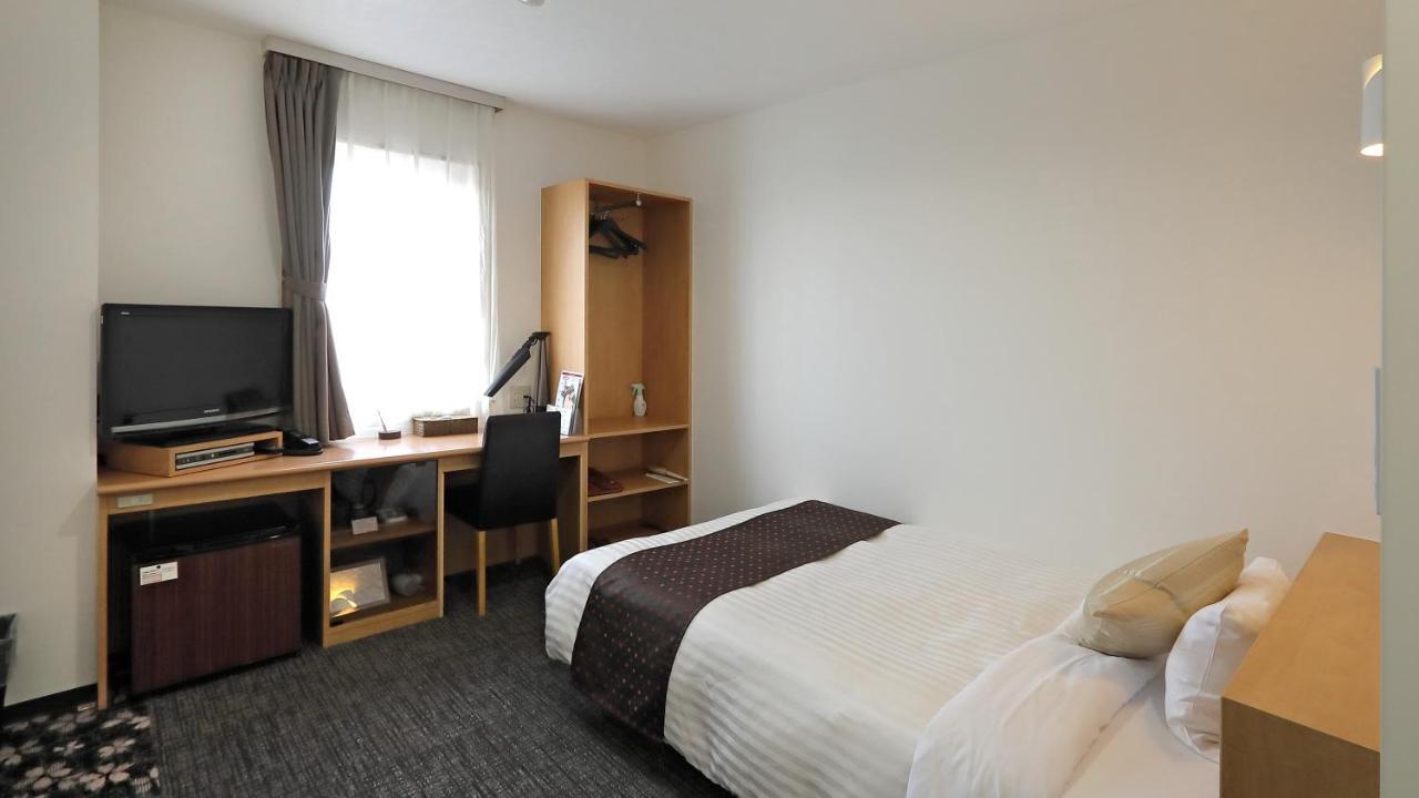 Hotel Annex Inn Shinhidaka Екстер'єр фото